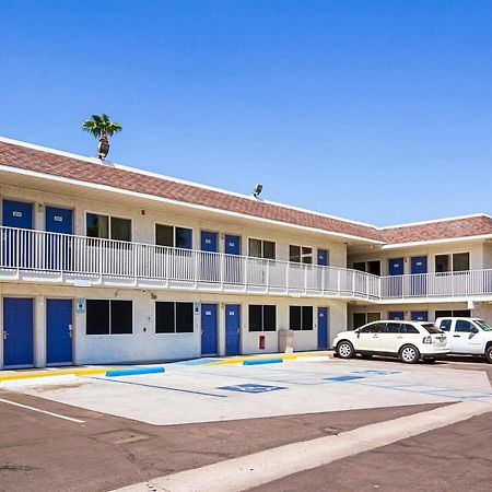 Motel 6 Mesa North Zewnętrze zdjęcie