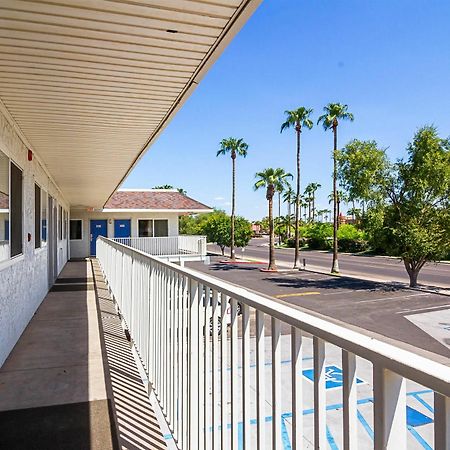Motel 6 Mesa North Zewnętrze zdjęcie