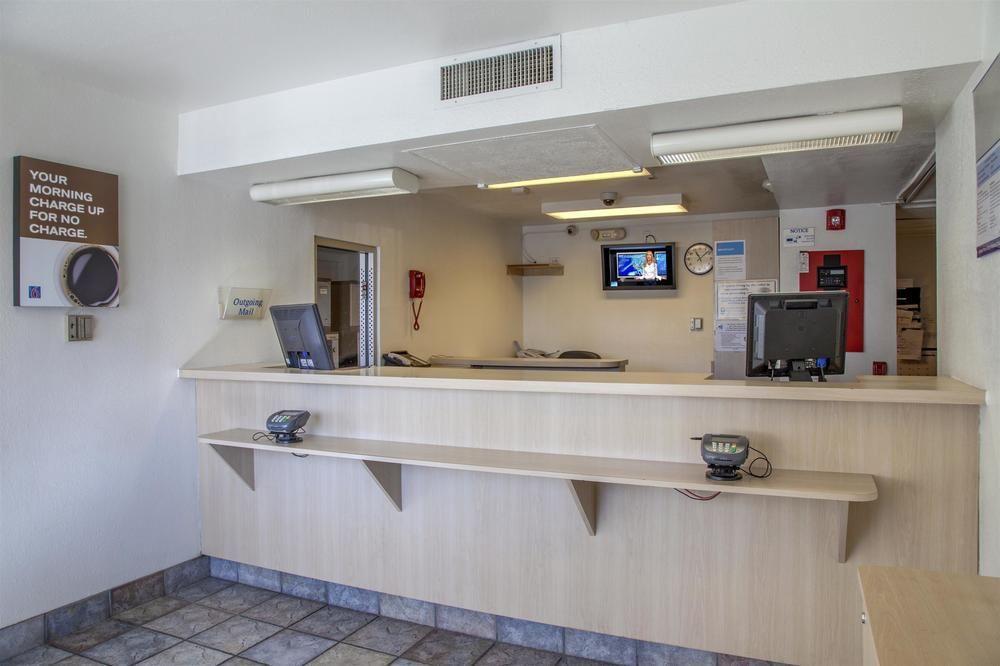 Motel 6 Mesa North Zewnętrze zdjęcie