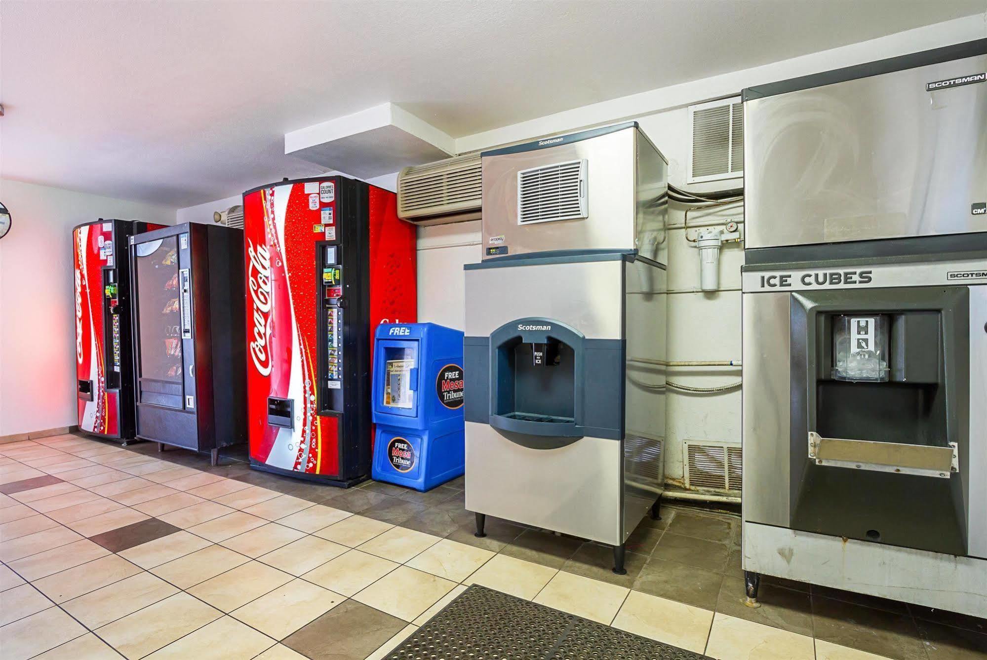 Motel 6 Mesa North Zewnętrze zdjęcie
