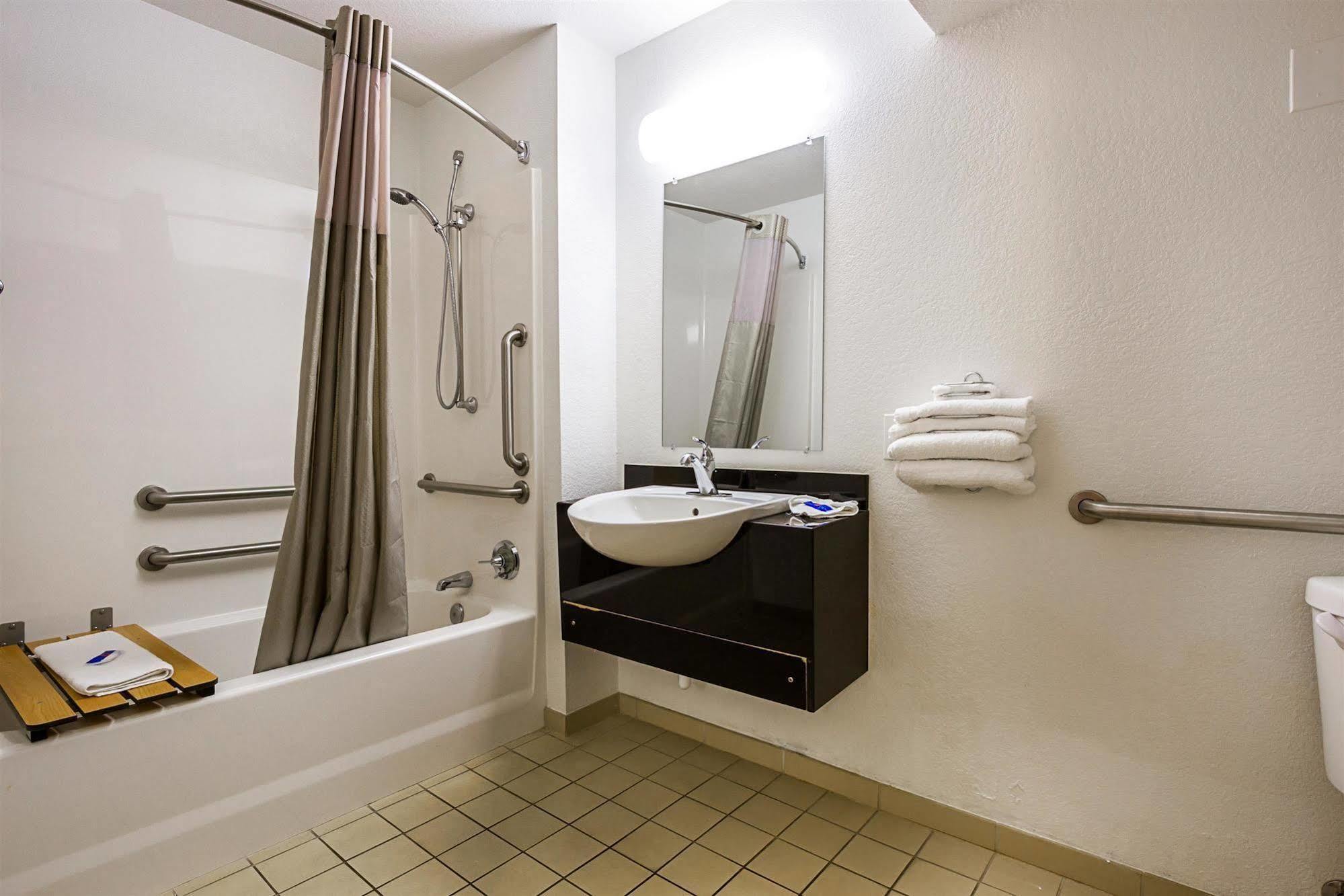 Motel 6 Mesa North Zewnętrze zdjęcie